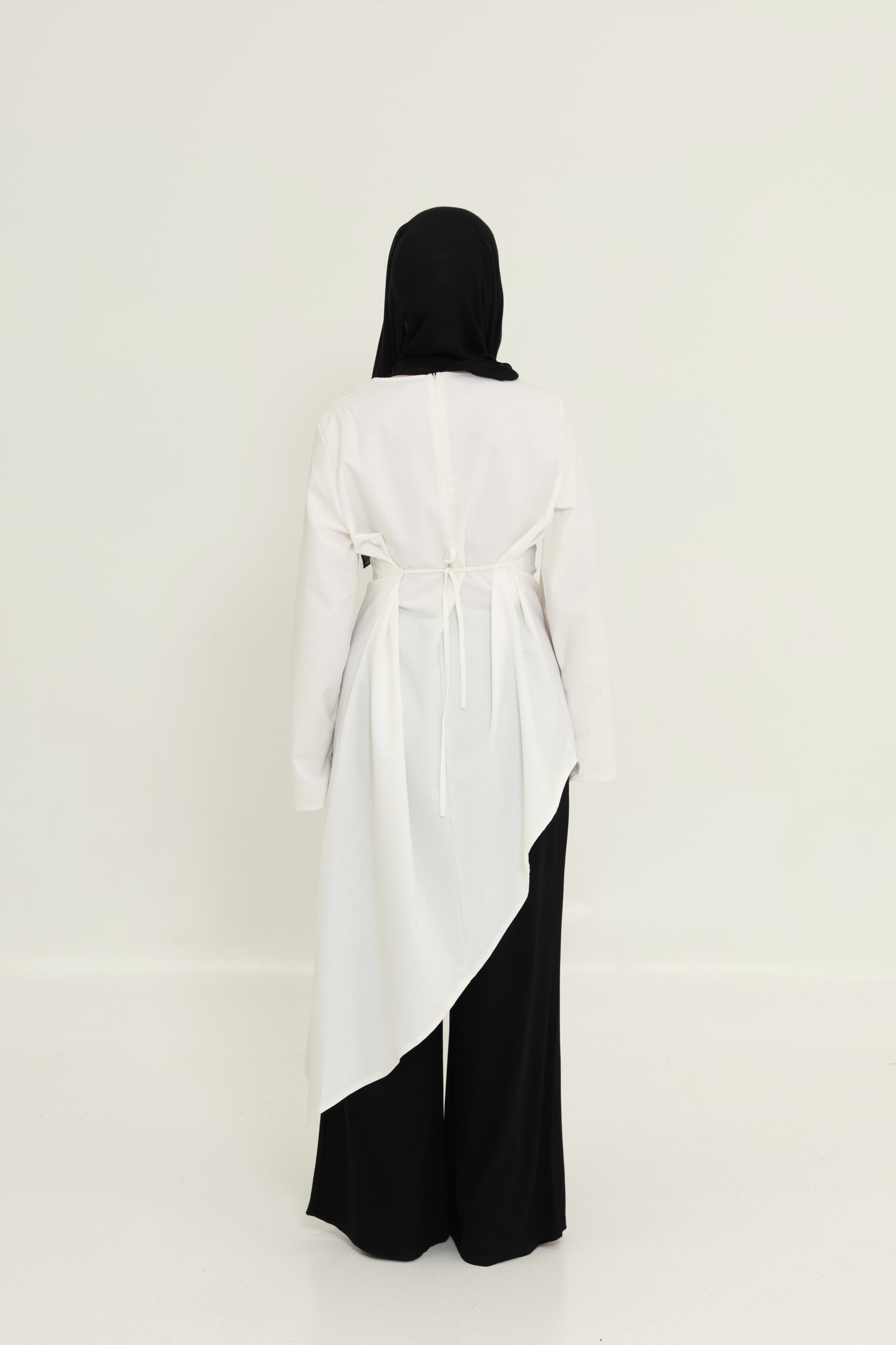 Noura Asymmetric Top
